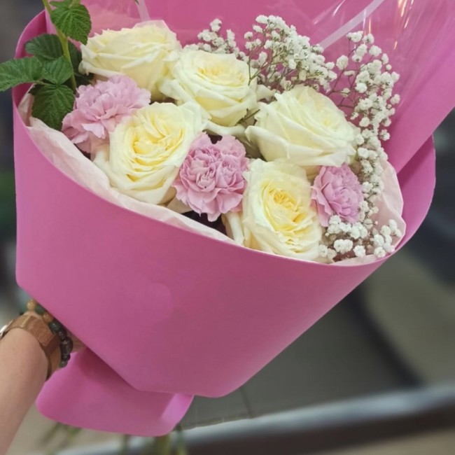 Букет цветов "Лунное плато" Букет цветов "Лунное плато"